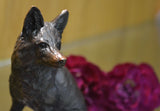 Fox Sitting Richard Cooper bronze sculpture close up