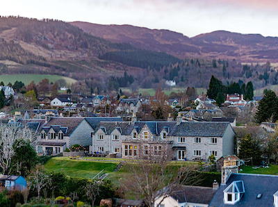 Guest House Case Study, Doug Hyde