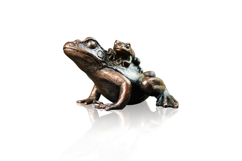 Richard Cooper Small frog with baby solid bronze sculpture 932