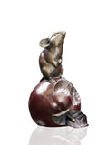 Richard cooper solid bronze sculpture mouse on apple 956